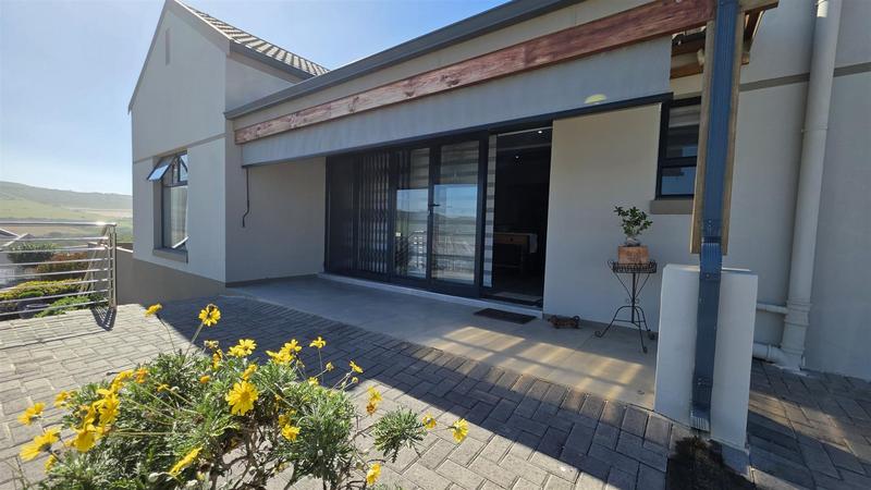 3 Bedroom Property for Sale in Reebok Western Cape